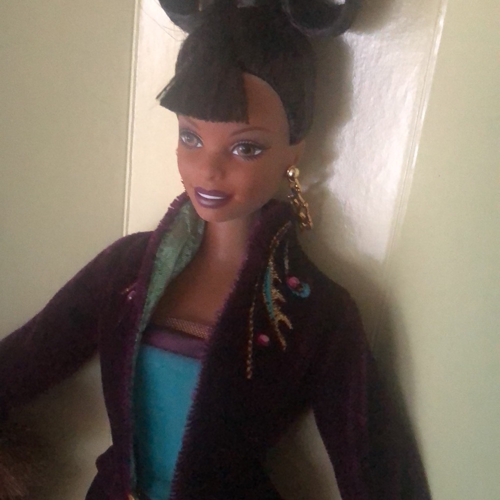 EUC 1998 Byron Lars Plum Royale Barbie Doll - Picture 5 of 8